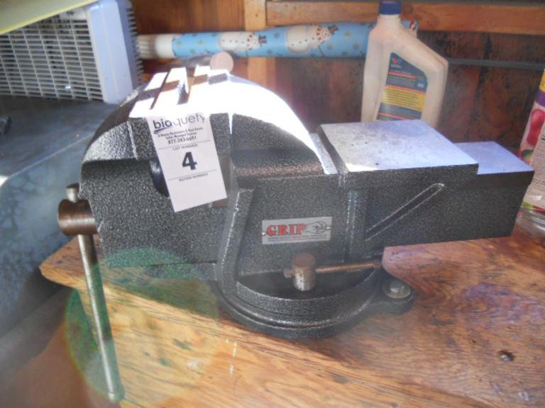 Grip Vice 6” opening 5” wide